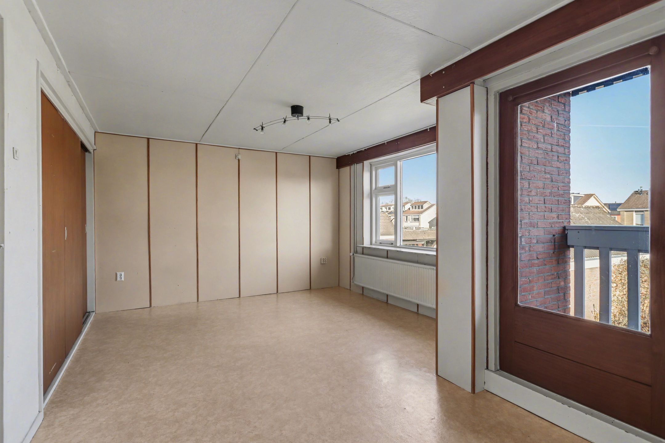 Detached Home with Deep Garden Offering Full Renovation Potential — 16
