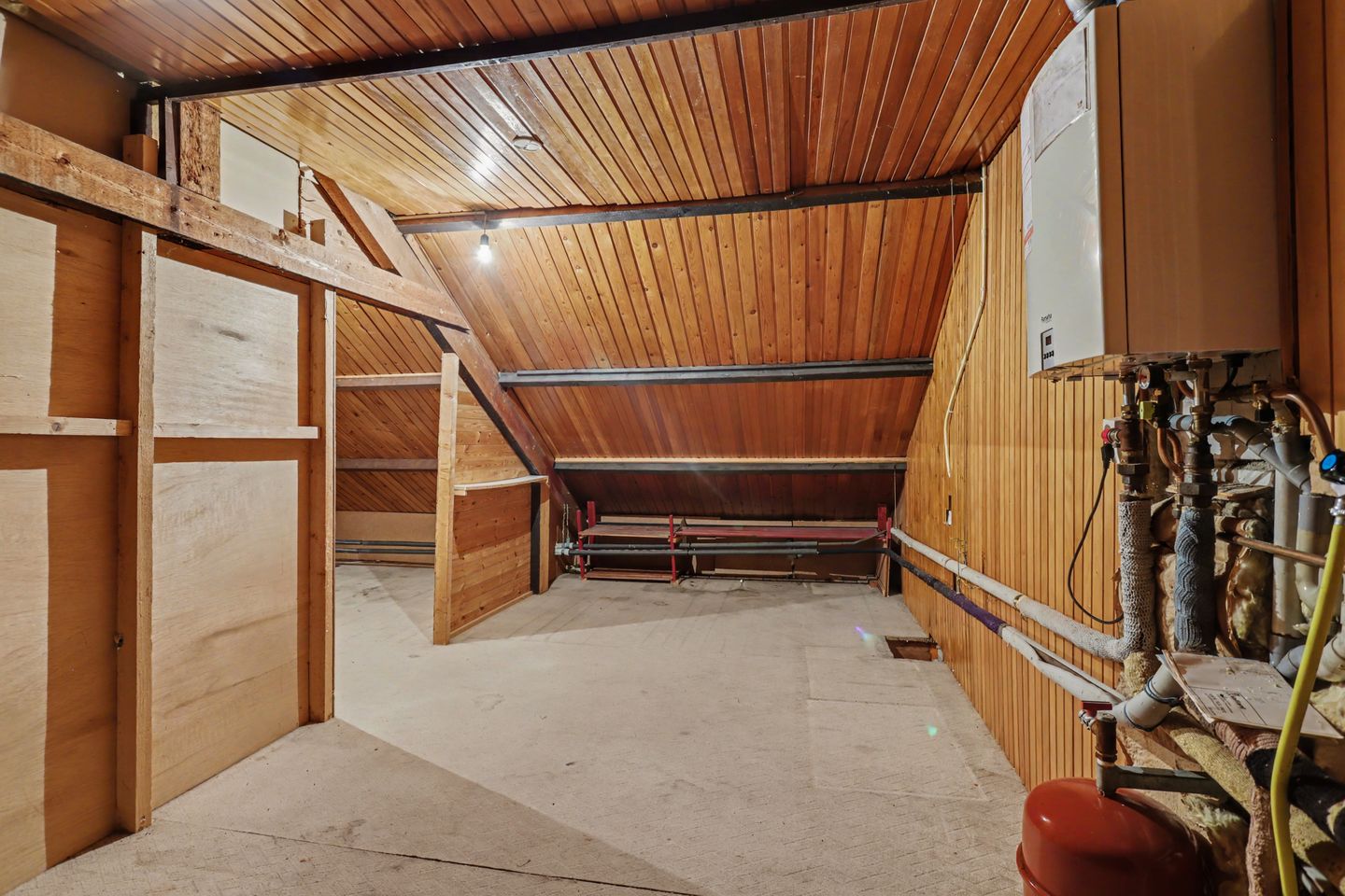 Detached Home with Deep Garden Offering Full Renovation Potential — 27