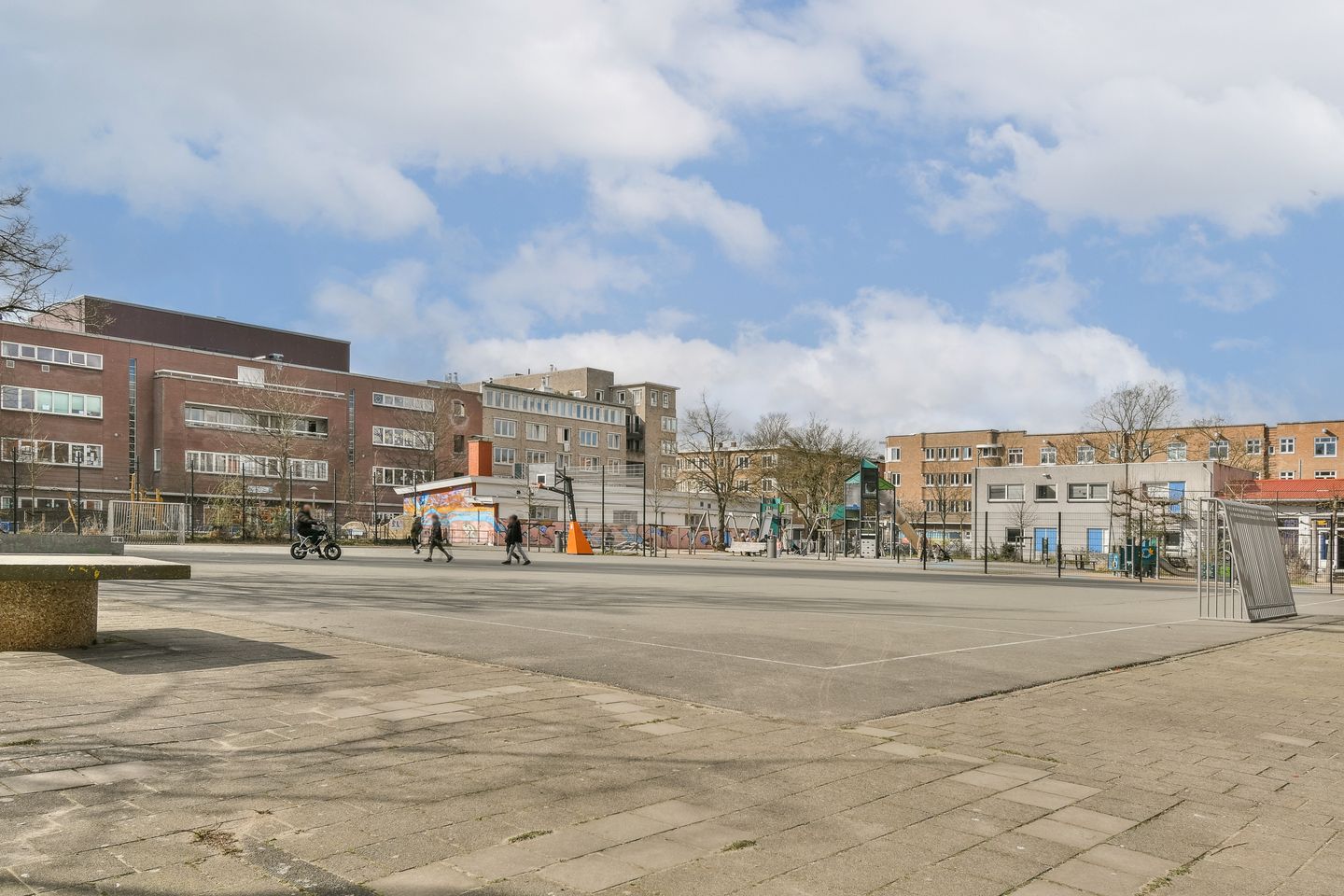 Foto 20 van Eemsstraat 15-2