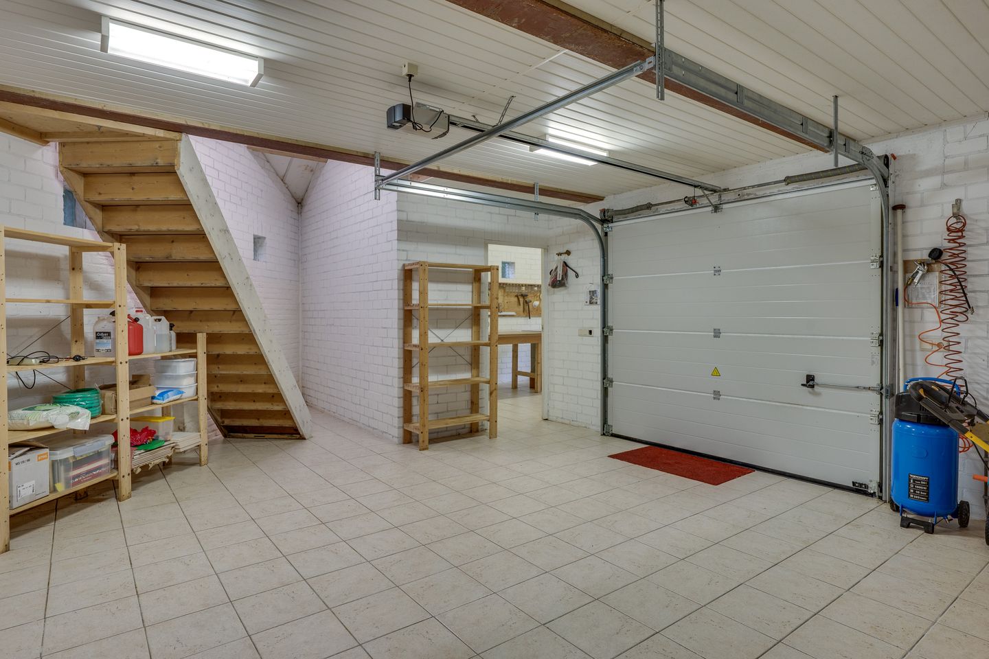 Photo 44 of Mezenlaan 1
