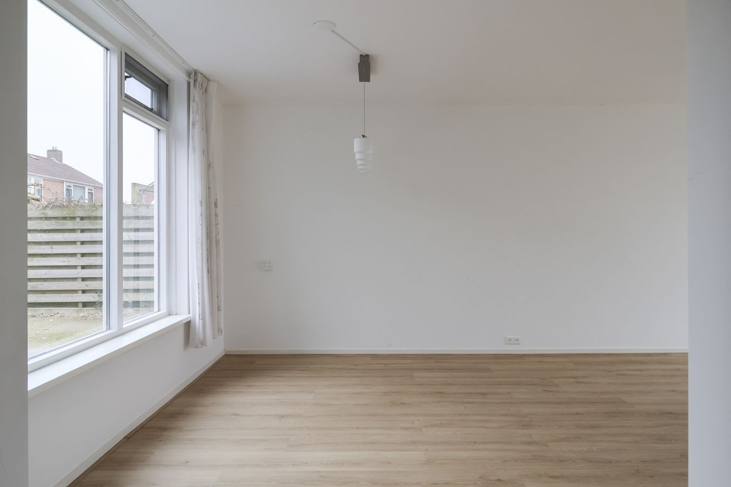 Renovated Corner Home with 4 Bedrooms and Sustainable Features — 18