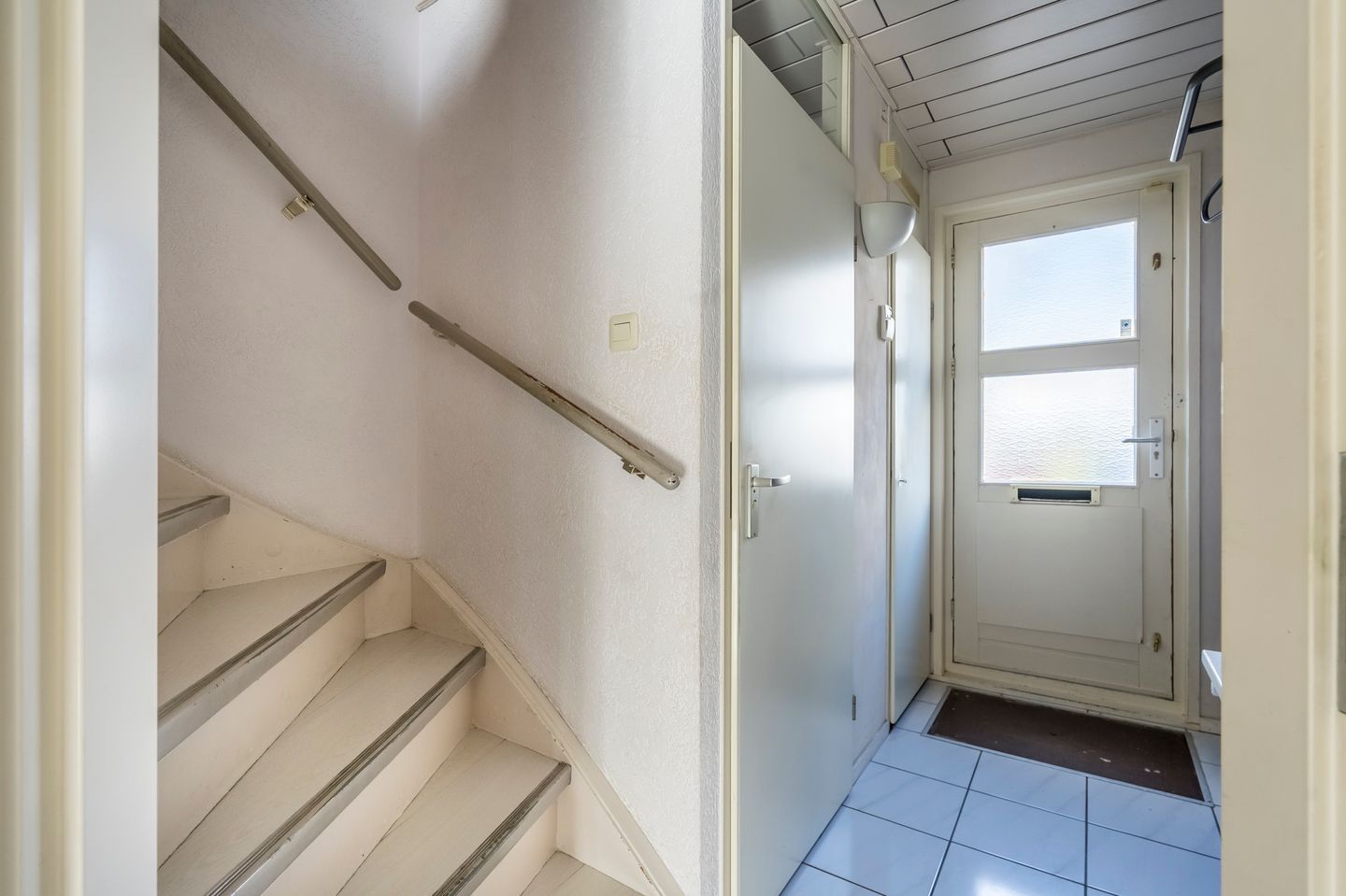 Photo 14 of Edamstraat 47