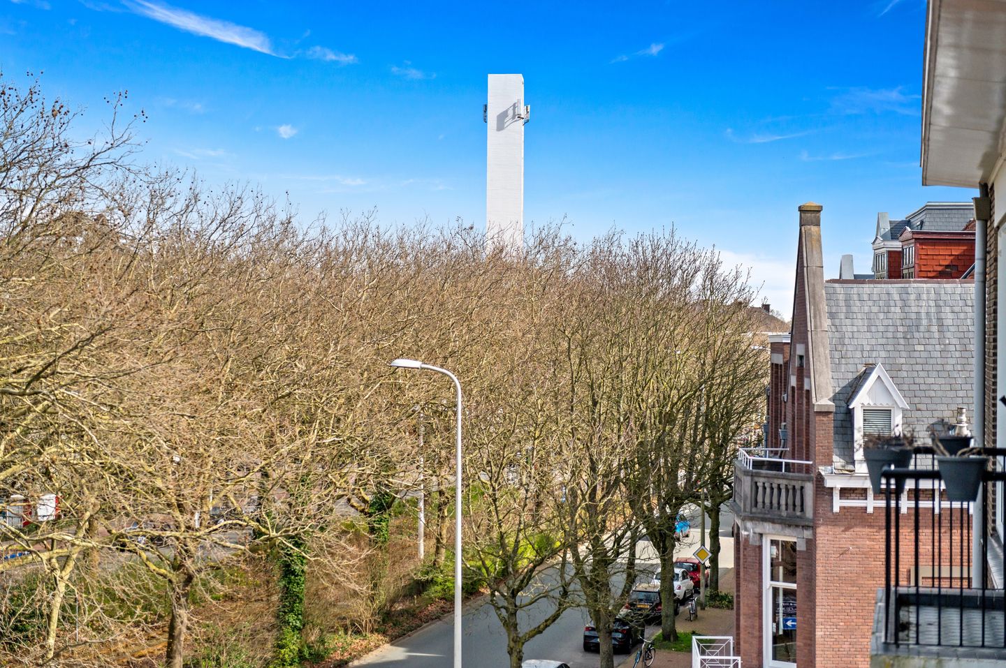 Spacious Double Upper House with 5 Bedrooms in Popular Bezuidenhout — 17