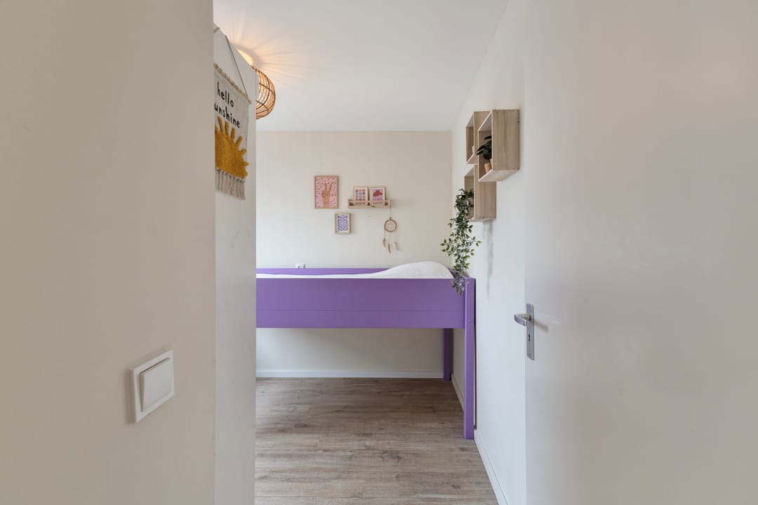 Spacious Family Home with Sunny South-Facing Garden in Child-Friendly Julianadorp — 17