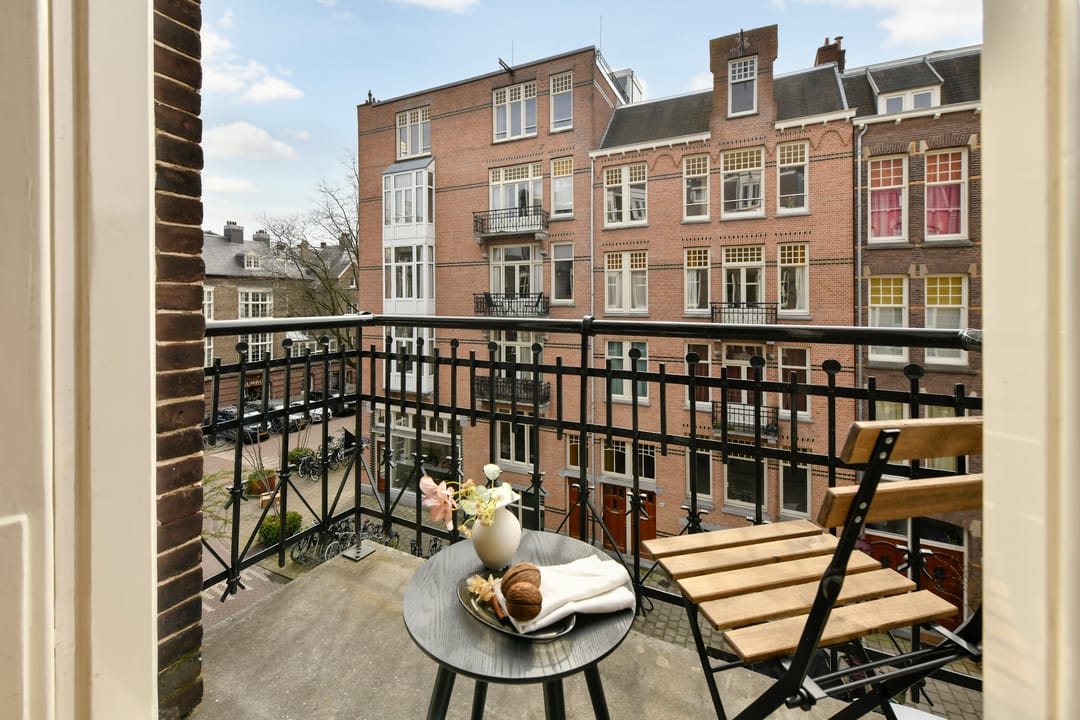 Foto 8 van Valeriusstraat 240-2