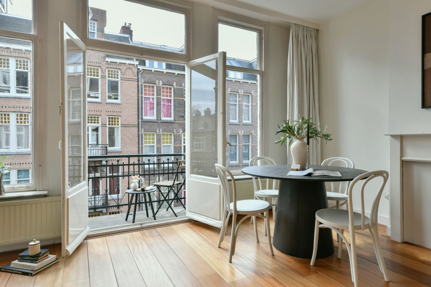 Foto 5 van Valeriusstraat 240-2