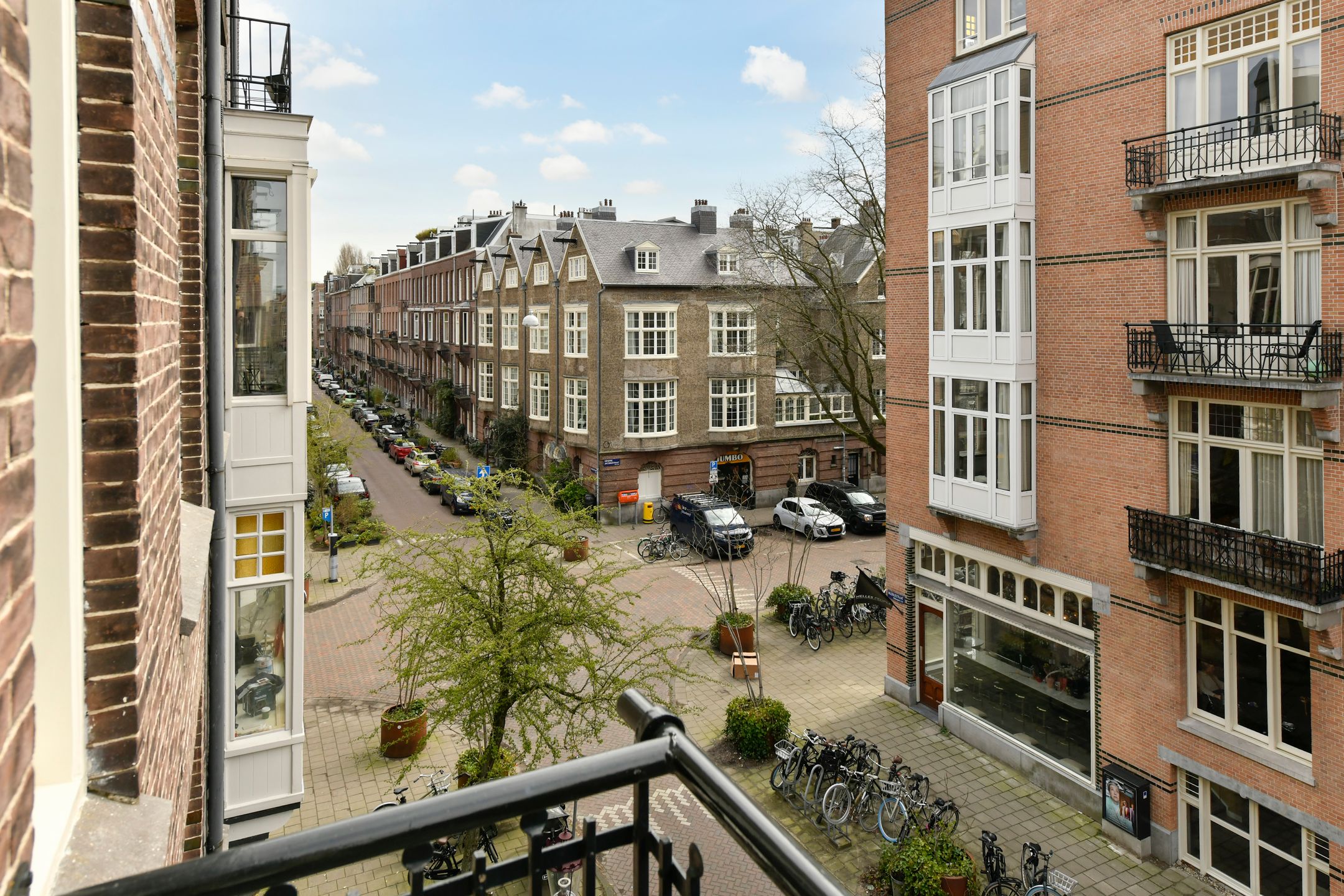 Foto 9 van Valeriusstraat 240-2