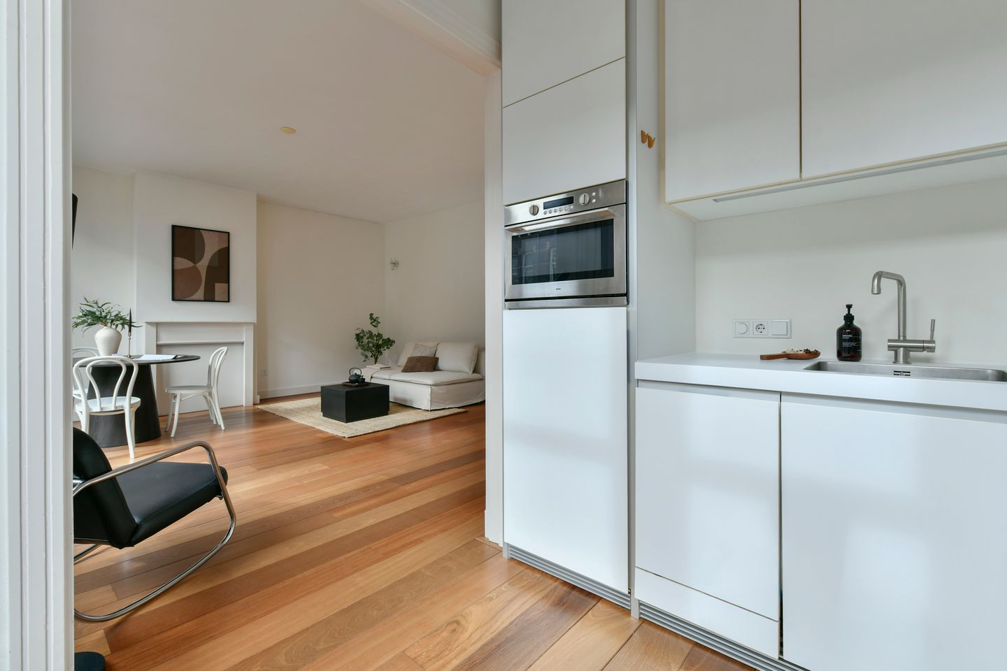 Foto 10 van Valeriusstraat 240-2