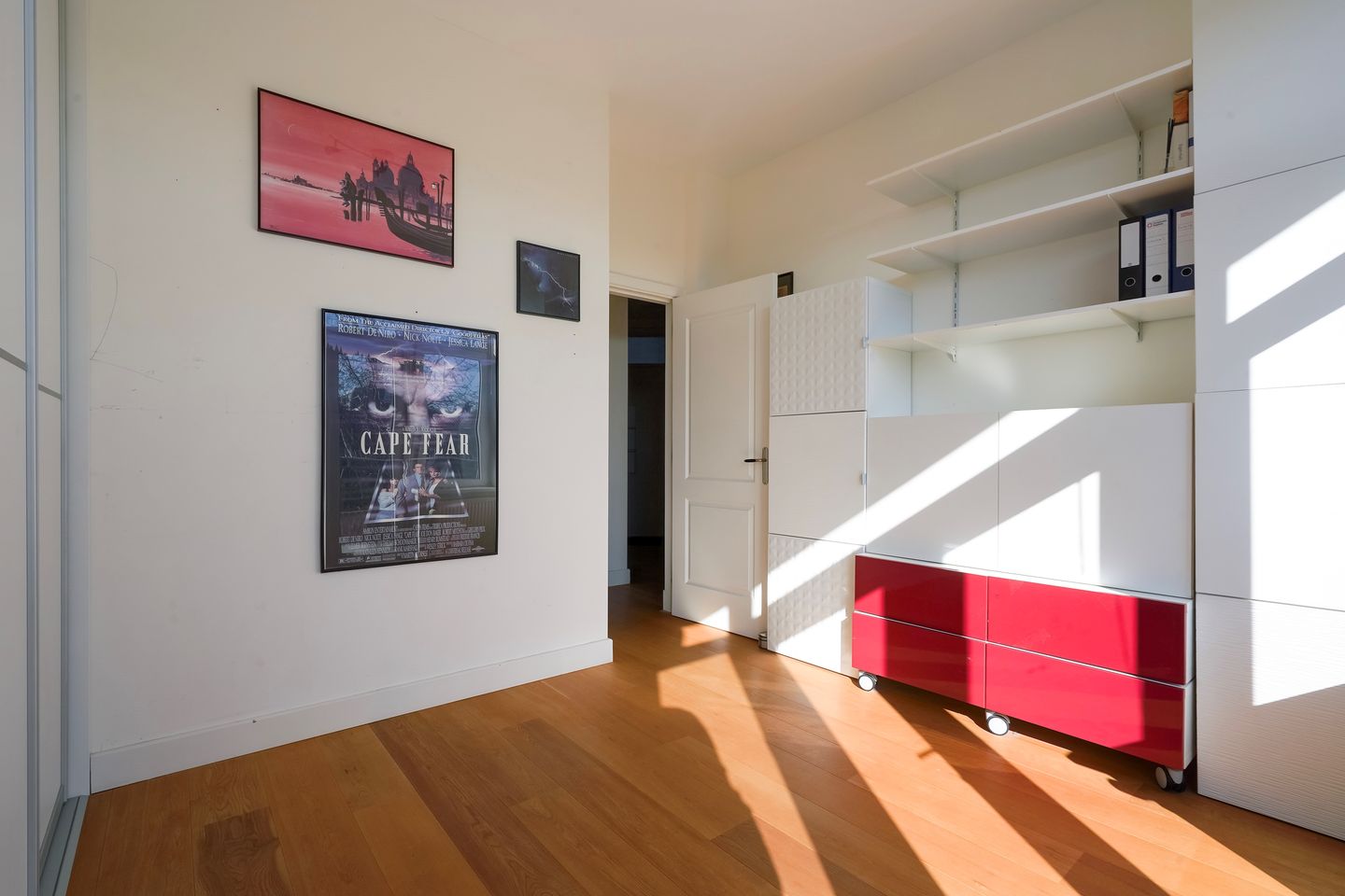 Spacious move-in ready apartment with free view in peaceful Bohemen — 44