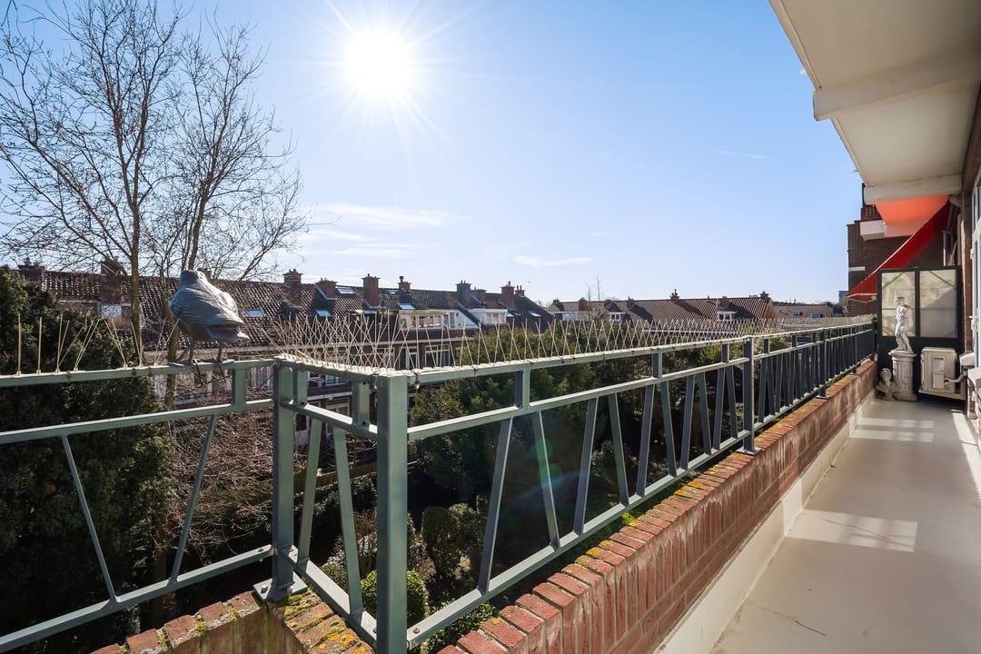 Spacious move-in ready apartment with free view in peaceful Bohemen — 37