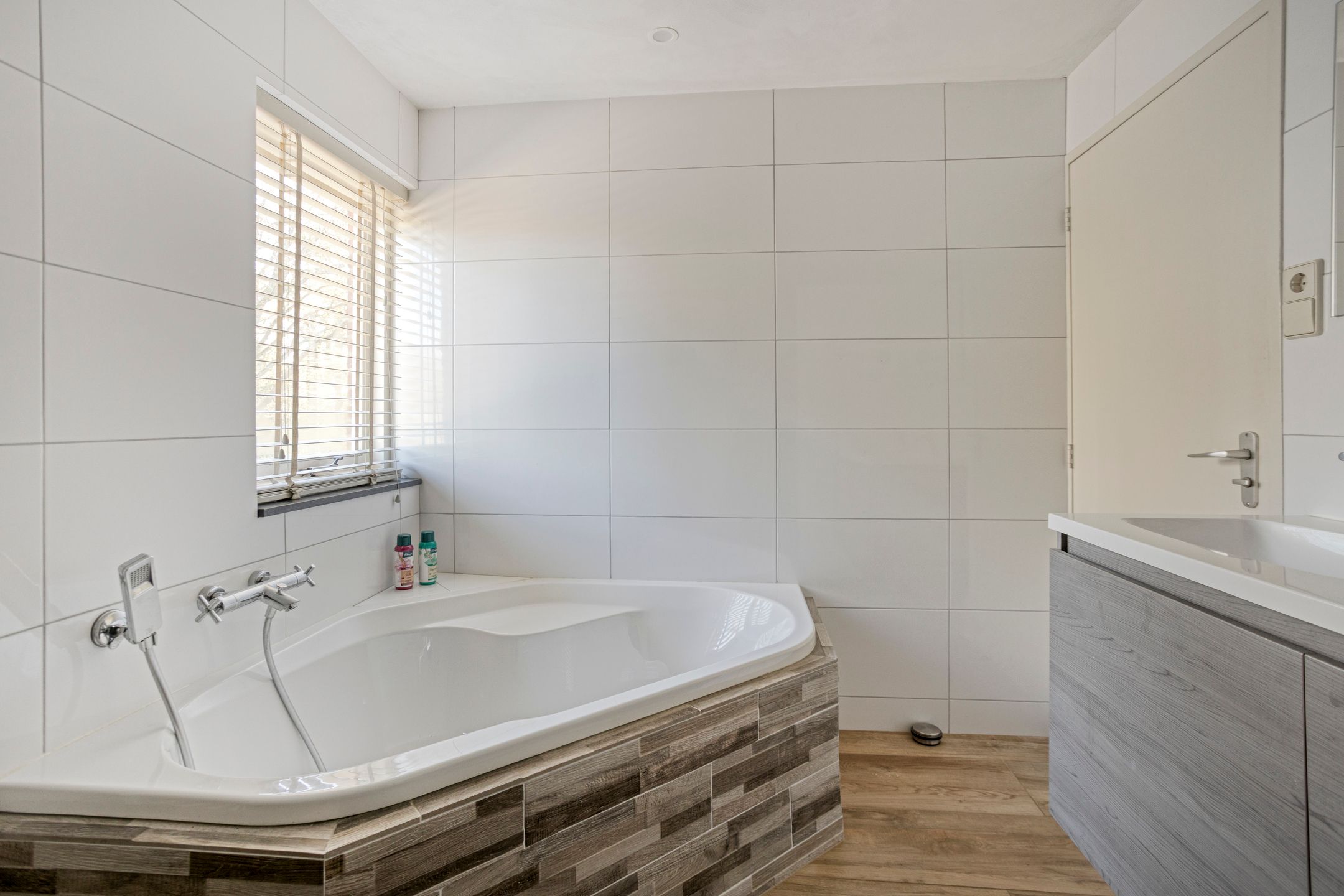 Modern detached home with generous living space and exceptional parking facilities — 27
