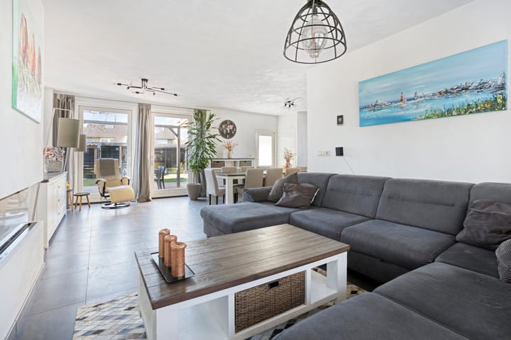 Photo 4 of Patersweg 7