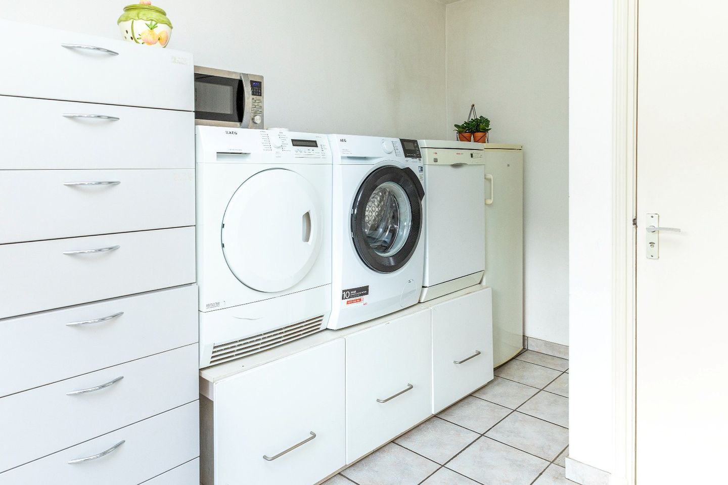 Photo 20 of Voorstraat 58