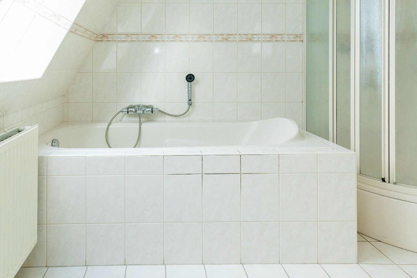 Photo 34 of Voorstraat 58