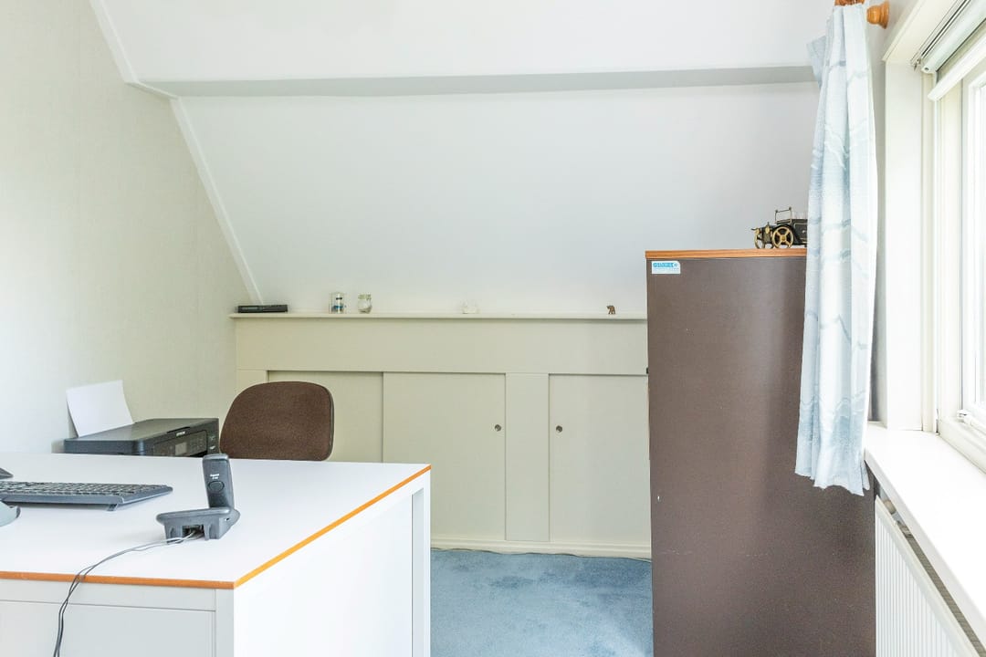 Photo 31 of Voorstraat 58