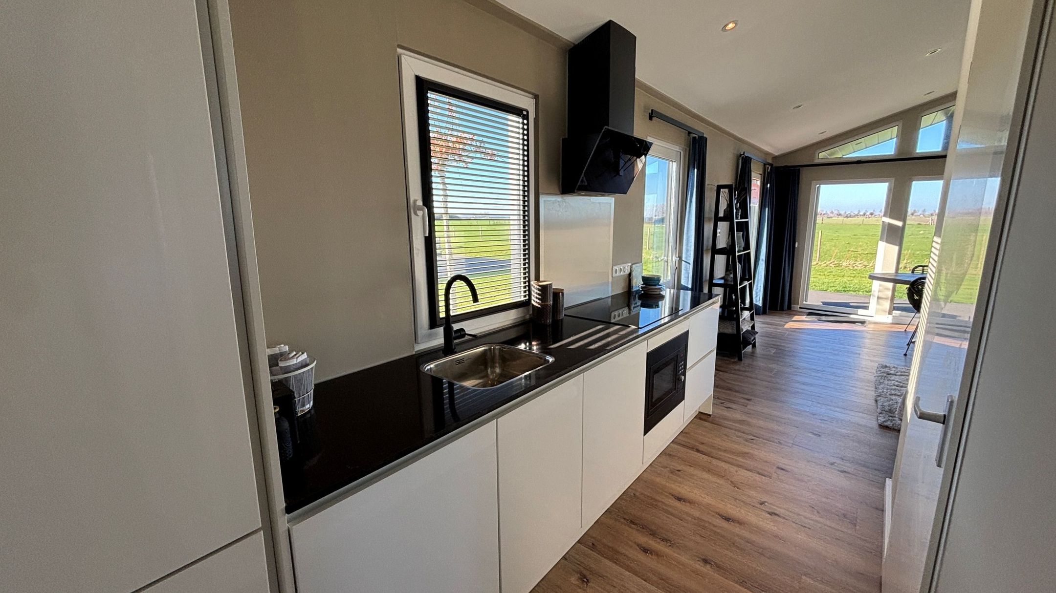 Foto 12 van Brugsevaart 12-0074