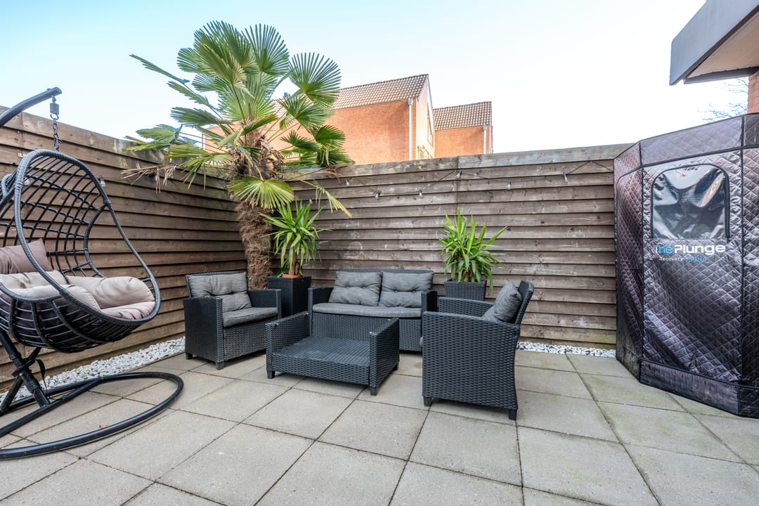 Stylish ground-floor apartment with private garden near Maarssen station — 31
