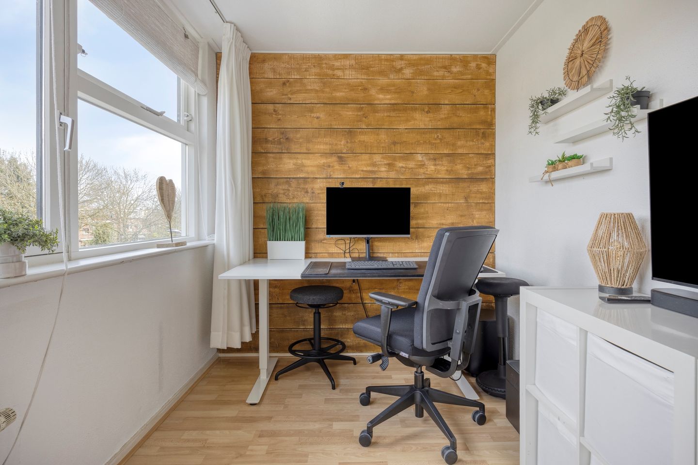 Foto 29 van IJsselmondselaan 195-B