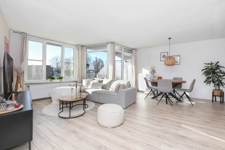 Foto 2 van Emiclaerhof 84