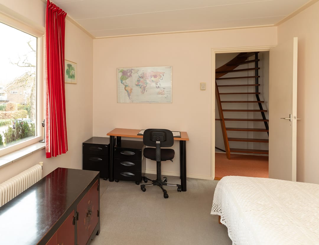 Spacious semi-detached villa with sunny garden near Baarn center — 22