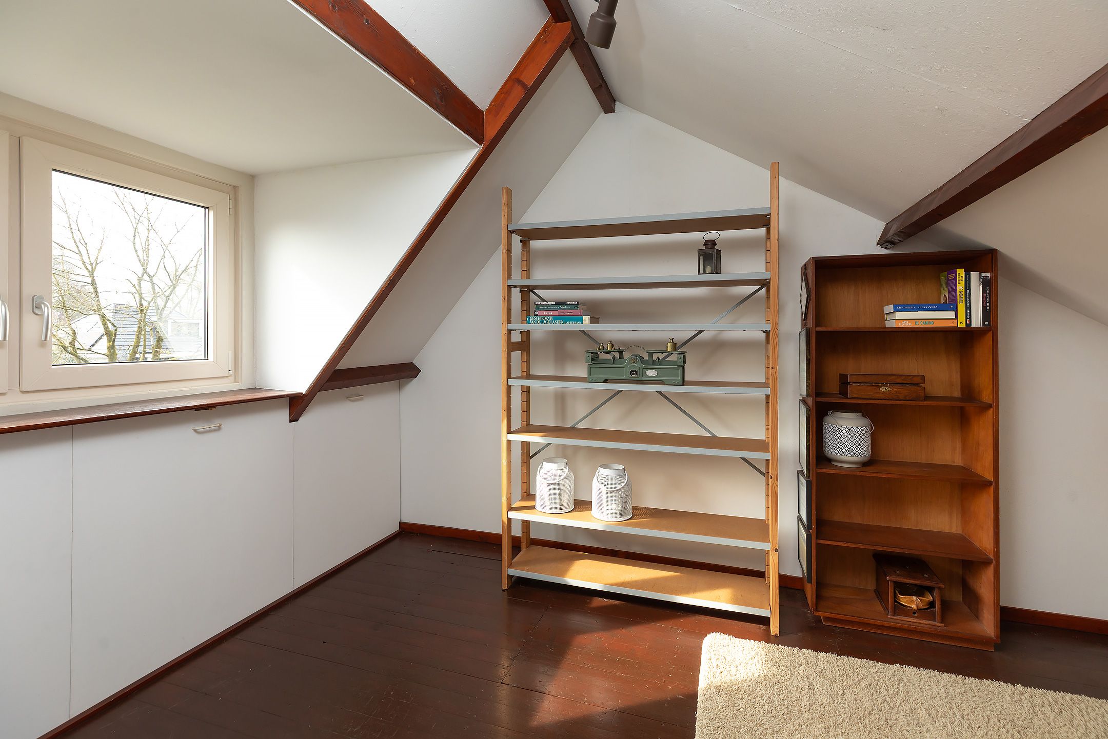 Spacious semi-detached villa with sunny garden near Baarn center — 30