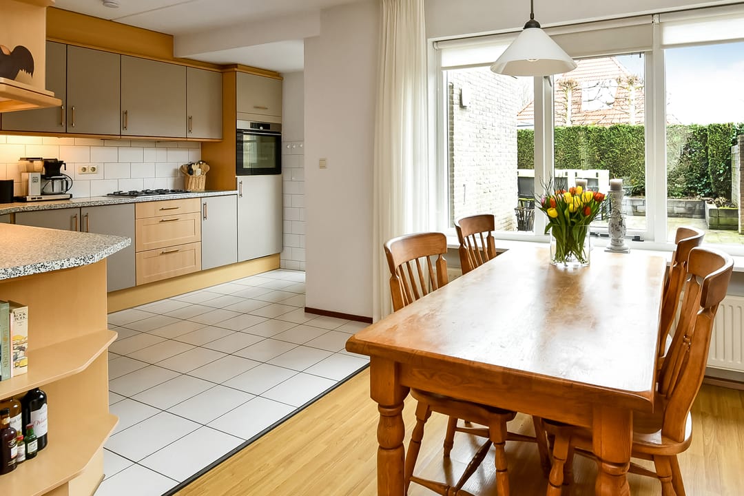 Foto 2 van Suze Groeneweglaan 19