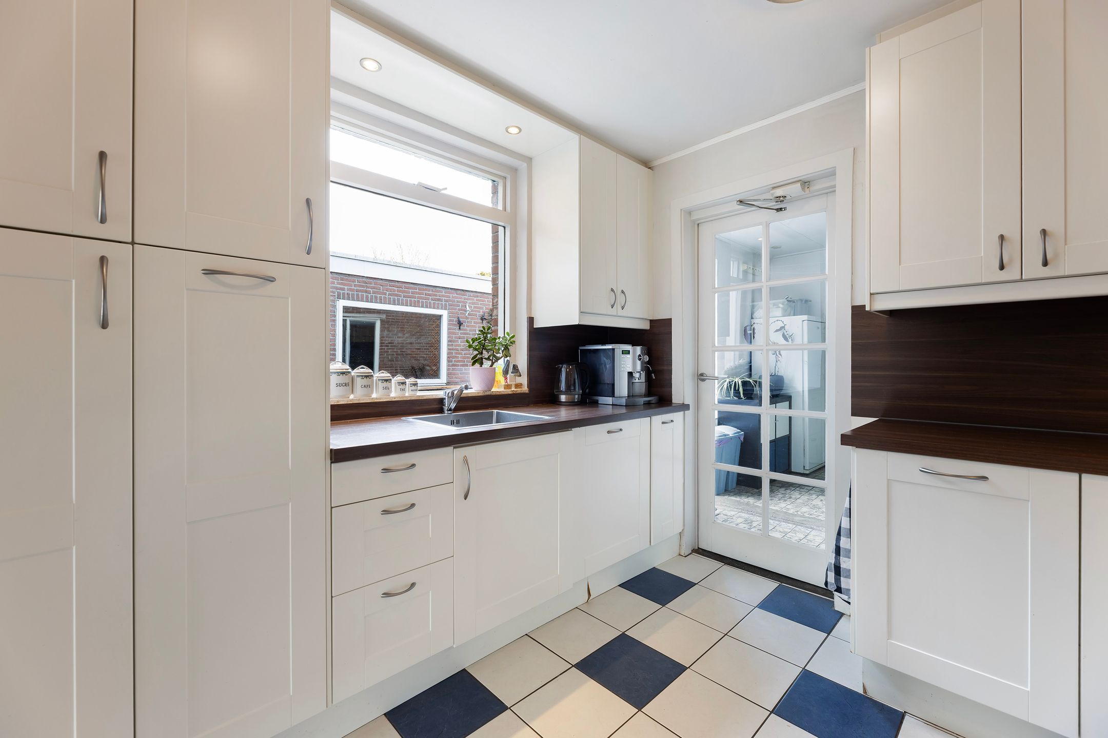 Foto 24 van Wethouder Elhorststraat 68