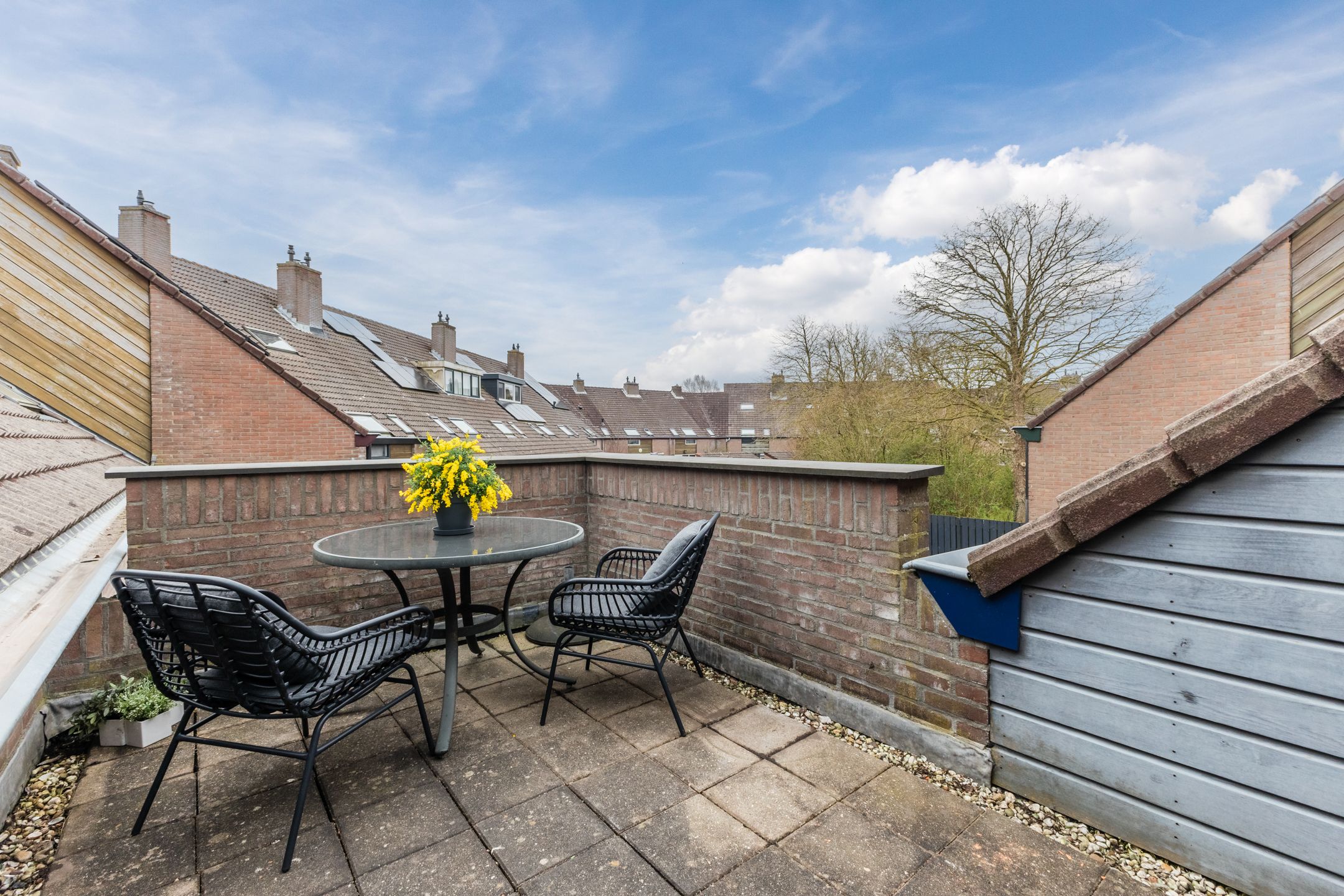 Spacious Maisonnette Apartment with Sunny Rooftop Terrace in De Horn-Noord — 42
