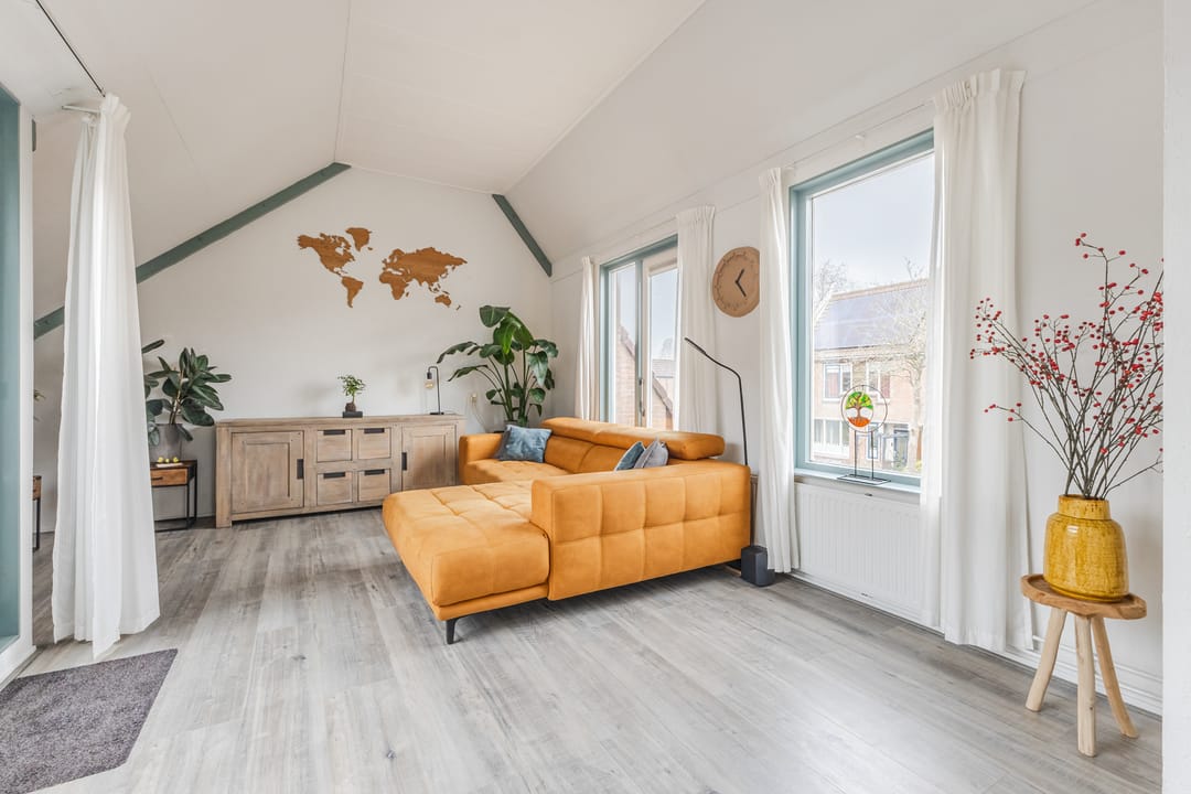 Spacious Maisonnette Apartment with Sunny Rooftop Terrace in De Horn-Noord — 16