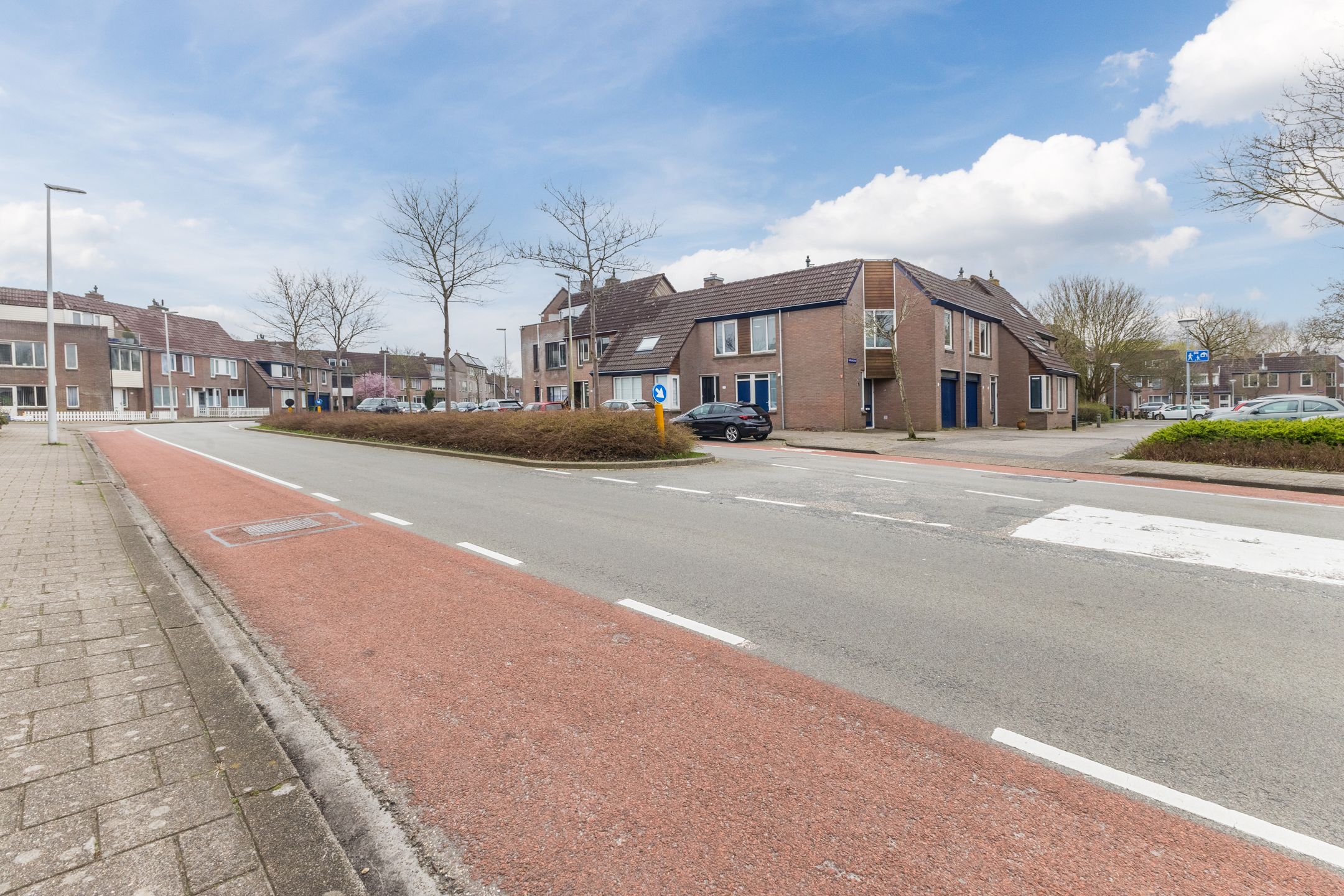 Spacious Maisonnette Apartment with Sunny Rooftop Terrace in De Horn-Noord — 48