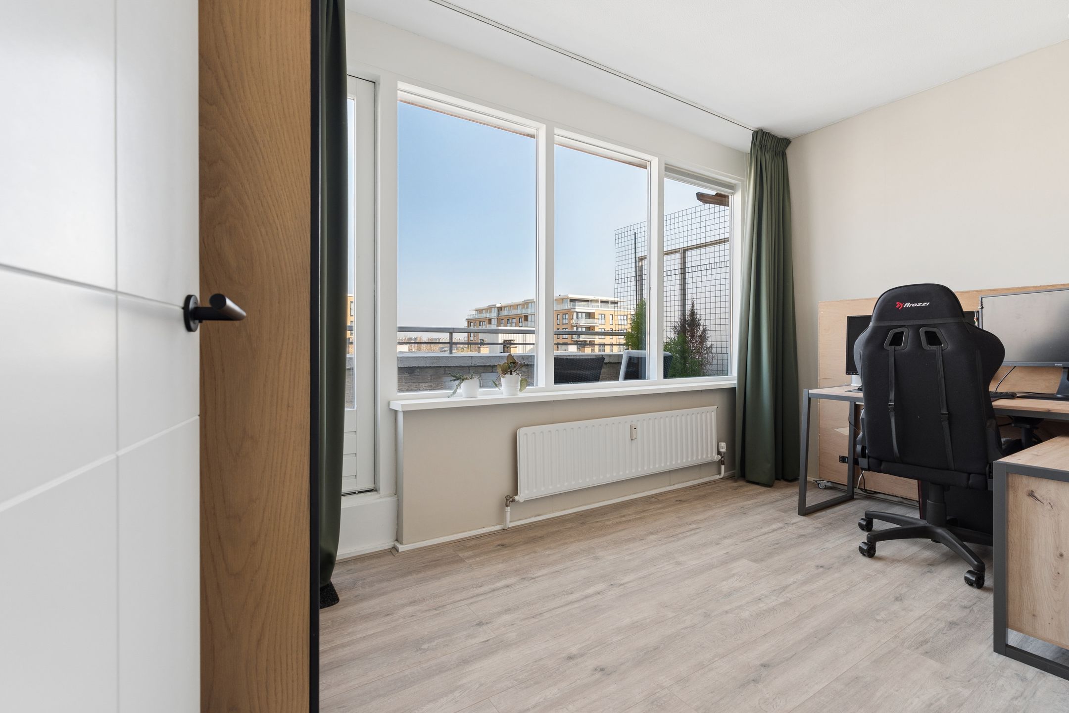 Foto 24 van Rigolettostraat 154