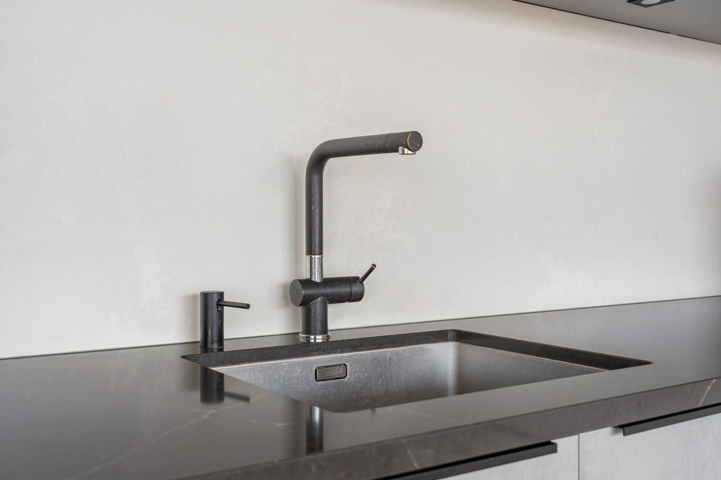 Foto 20 van Rigolettostraat 154