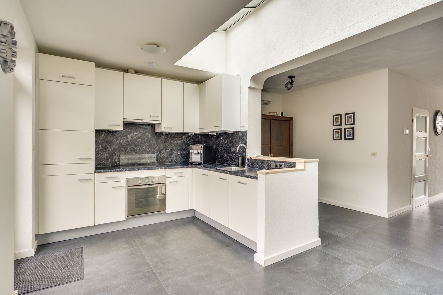 Photo 10 of Vaarzenhof 107