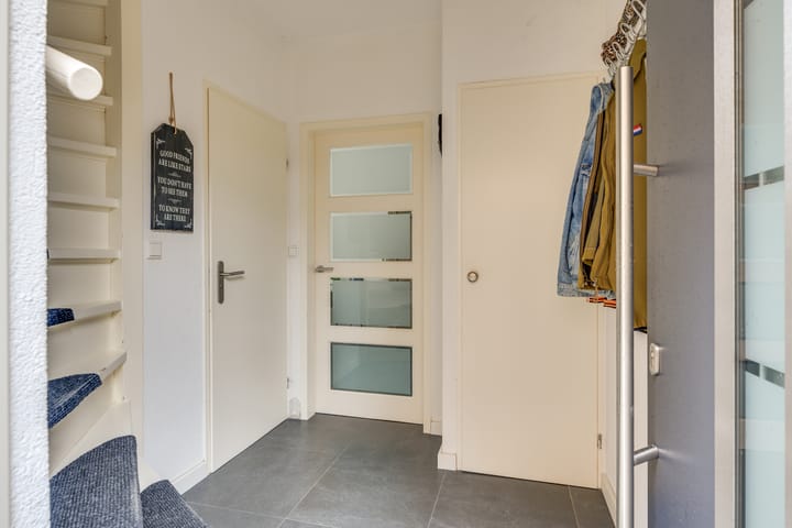 Photo 5 of Vaarzenhof 107