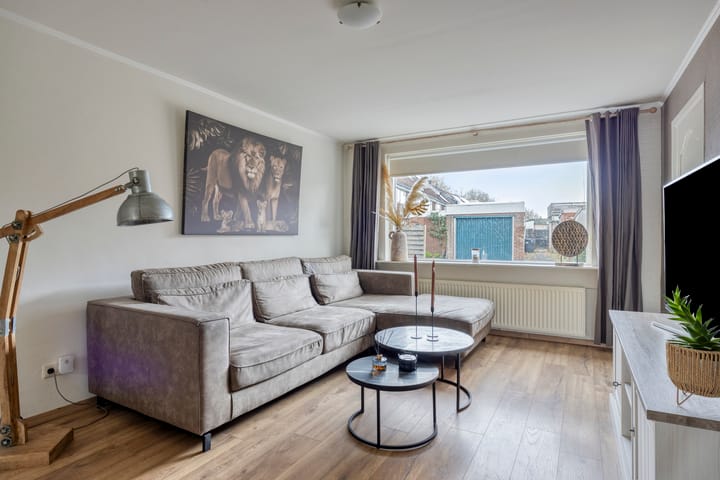 Foto 2 van Leliestraat 1