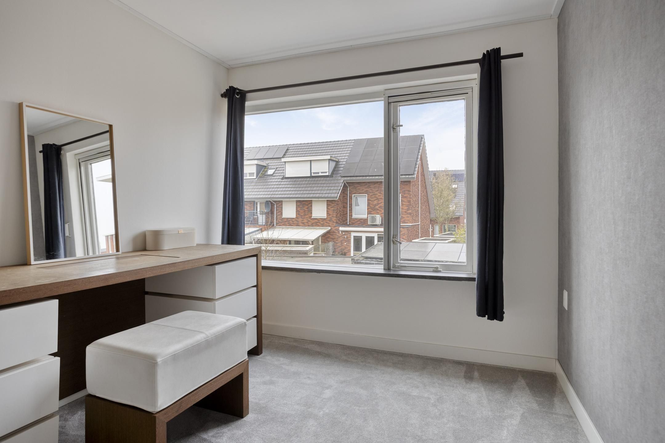 Foto 18 van Oostzeestraat 25