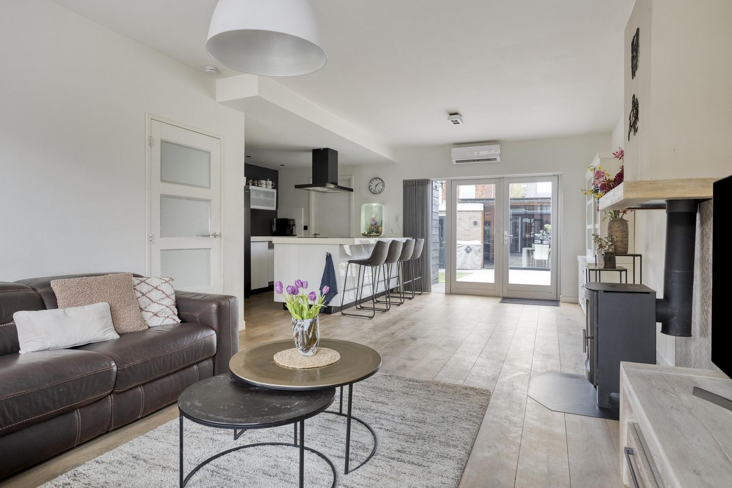 Foto 5 van Oostzeestraat 25