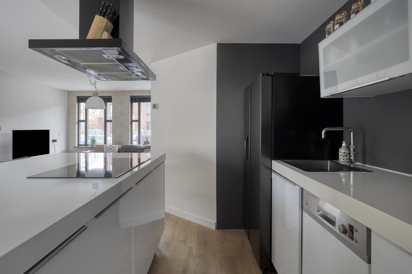 Foto 10 van Oostzeestraat 25