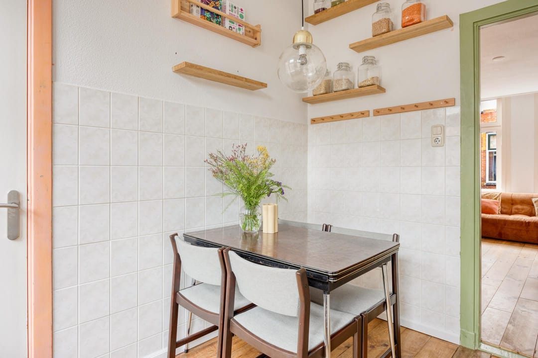 Photo 8 of Spaarbankstraat 39