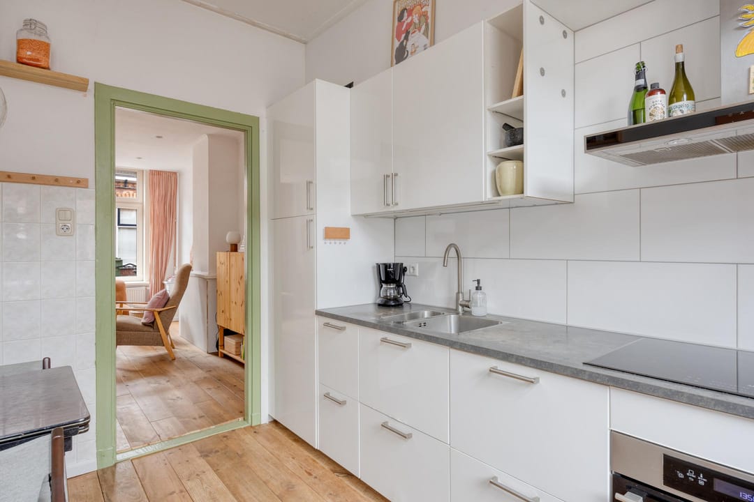 Photo 7 of Spaarbankstraat 39