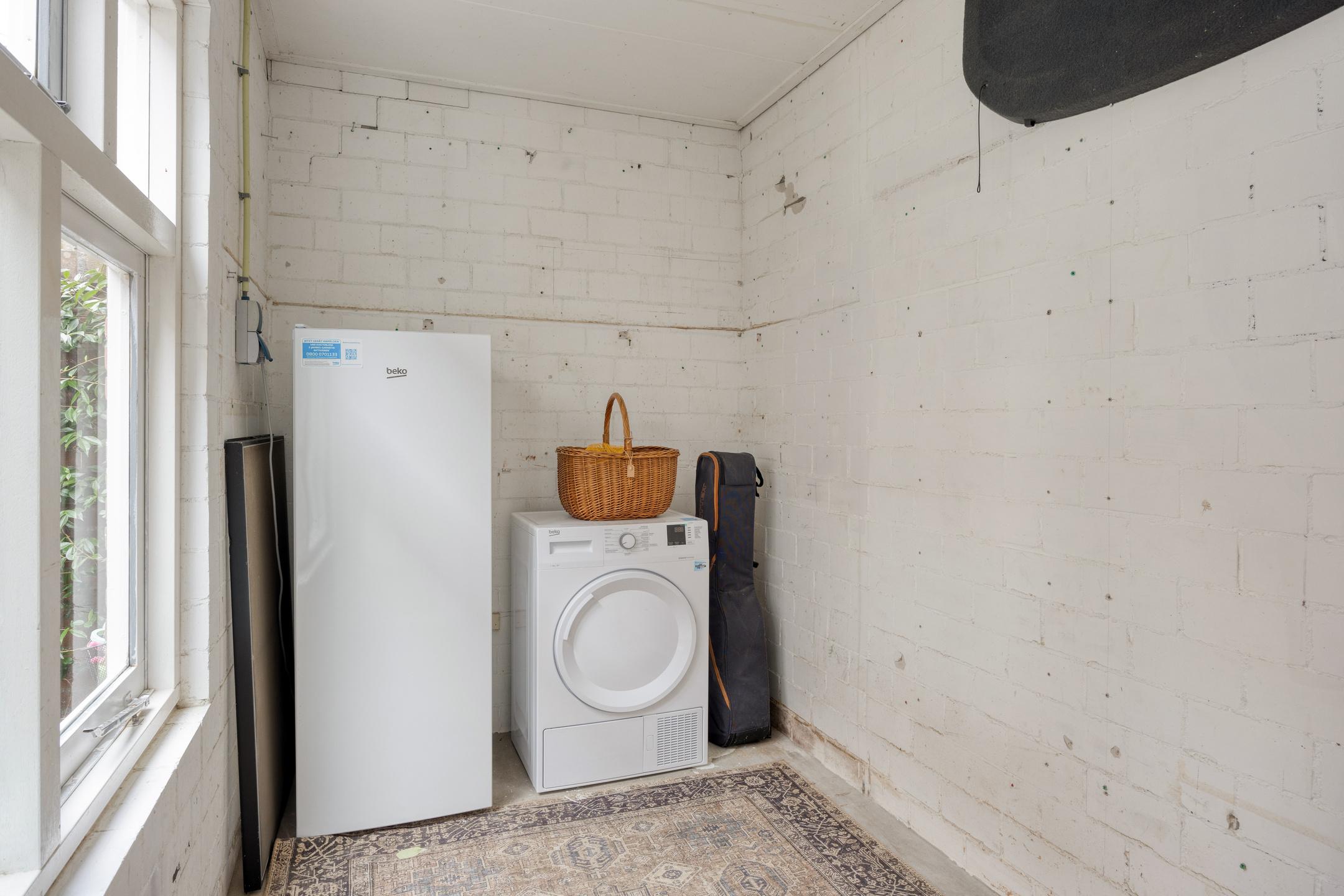 Photo 24 of Spaarbankstraat 39