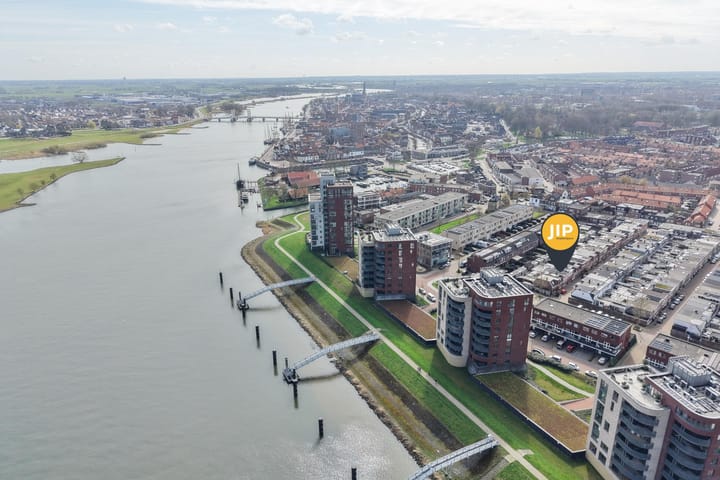 Photo 2 of Spaarbankstraat 39