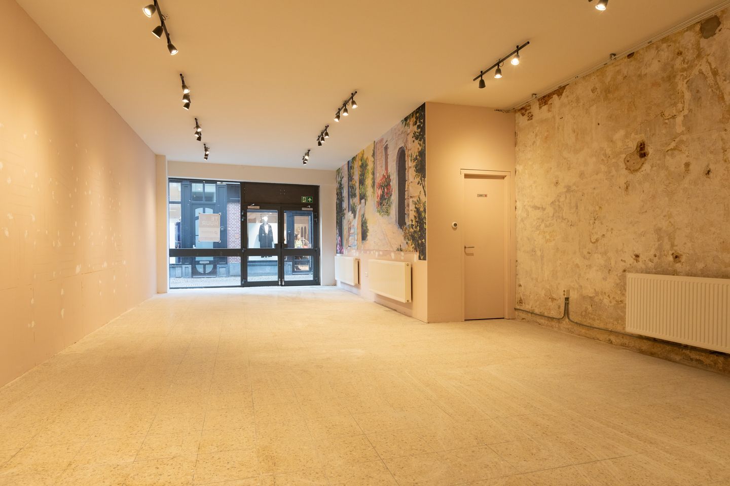 View photo 5 of Peperstraat 9