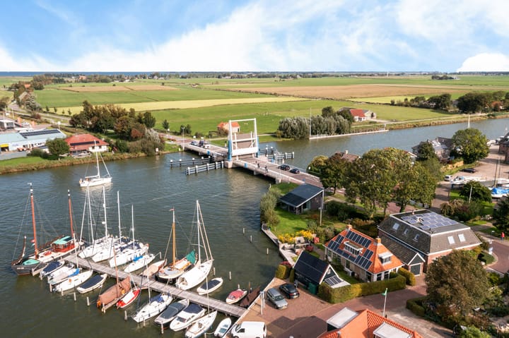Vrijstaande woning te koop: 't Noard 2, Warns