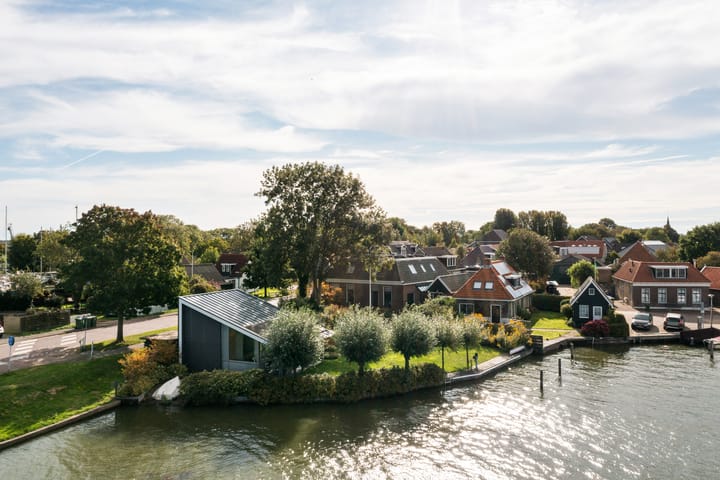 Vrijstaande woning te koop: 't Noard 2, Warns