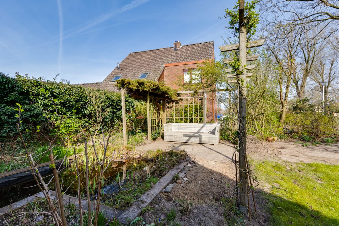 Spacious Semi-Detached Home with Park Views in Lichtenvoorde — 26