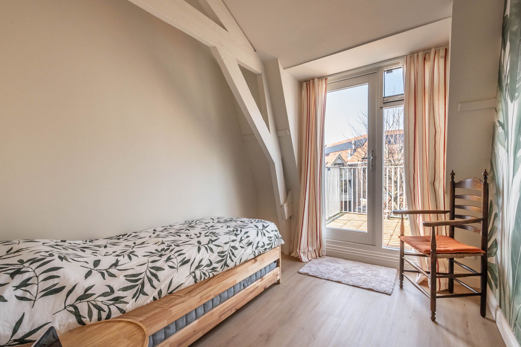 Foto 24 van Sint-Antoniesteeg 13-RD