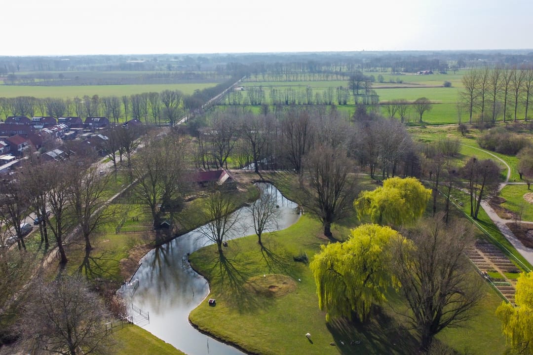 Spacious Semi-Detached Home with Park Views in Lichtenvoorde — 38