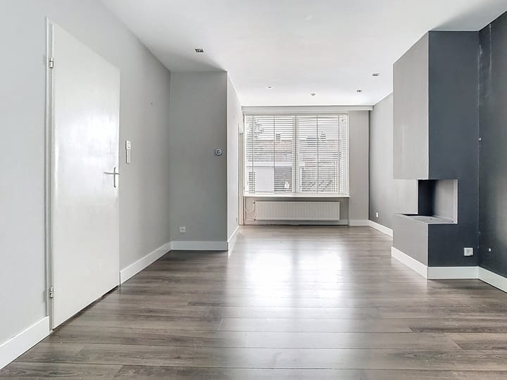 Photo 3 of Gouverneurstraat 26