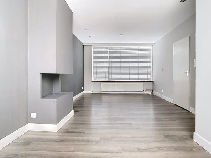 Photo 4 of Gouverneurstraat 26